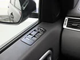Land Rover Discovery thumbnail 26