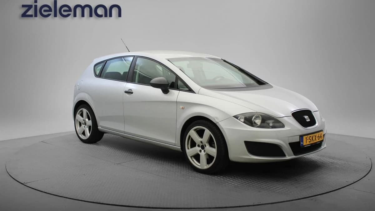 SEAT Leon — foto 1