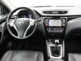 Nissan Qashqai thumbnail 3
