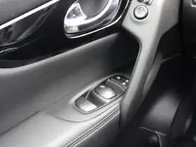 Nissan Qashqai thumbnail 31