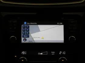 Nissan Qashqai thumbnail 6