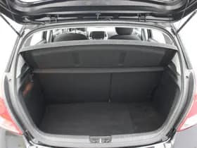 Hyundai i20 thumbnail 9