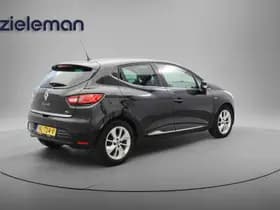 Renault Clio thumbnail 11