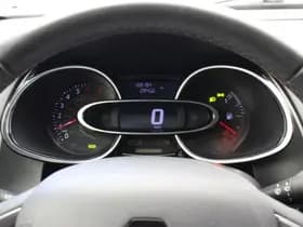 Renault Clio thumbnail 16