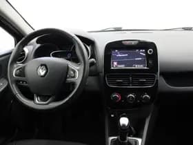 Renault Clio thumbnail 3