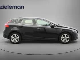 Volvo V40 thumbnail 11