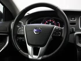 Volvo V40 thumbnail 16