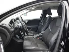 Volvo V40 thumbnail 6