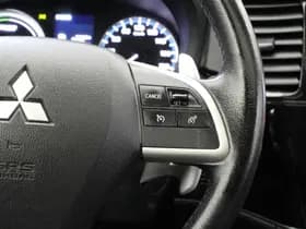 Mitsubishi Outlander thumbnail 25