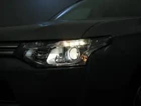 Mitsubishi Outlander thumbnail 33