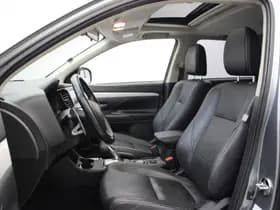 Mitsubishi Outlander thumbnail 10