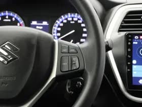 Suzuki SX4 S-Cross thumbnail 18