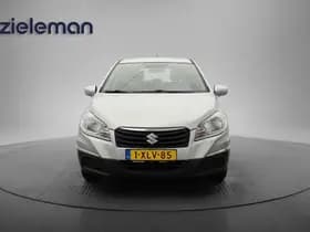 Suzuki SX4 S-Cross thumbnail 10
