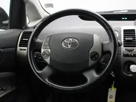 Toyota Prius thumbnail 14