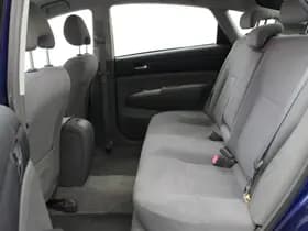 Toyota Prius thumbnail 5