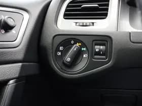 Volkswagen Golf thumbnail 24