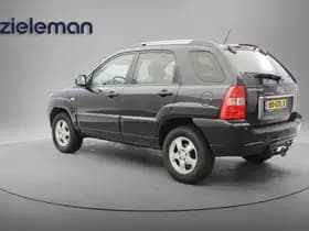 Kia Sportage thumbnail 2