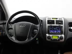 Kia Sportage thumbnail 3
