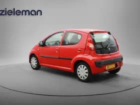 Peugeot 107 thumbnail 2