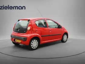 Peugeot 107 thumbnail 12