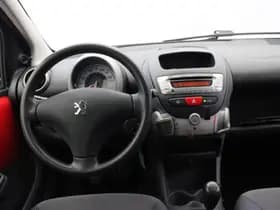 Peugeot 107 thumbnail 3