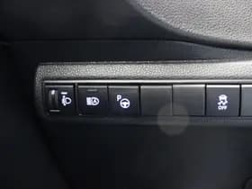 Toyota Corolla thumbnail 28