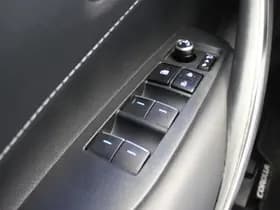 Toyota Corolla thumbnail 29