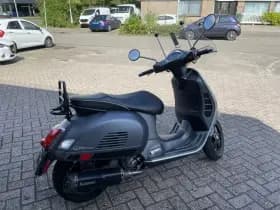 Piaggio Scooter GTS 300ie TouringABS thumbnail 5