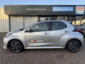 Toyota Yaris 1.5 Hyb. Business Plus | Camera | Carplay | Adaptive cruise thumbnail 3