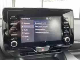 Toyota Yaris 1.5 Hyb. Business Plus | Camera | Carplay | Adaptive cruise thumbnail 22