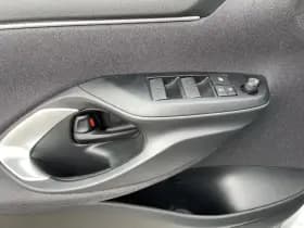 Toyota Yaris 1.5 Hyb. Business Plus | Camera | Carplay | Adaptive cruise thumbnail 10