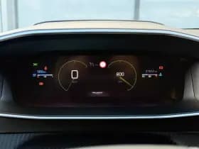 Peugeot 208 1.2 PT 100PK GT | Pano | Keyless | Navi | Camera thumbnail 11