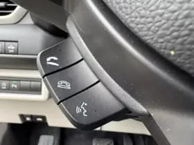 Suzuki Swift 1.2 Style Smart Hybrid | ACC | Climate | Stoelverwarming thumbnail 12