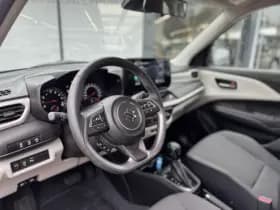 Suzuki Swift 1.2 Style Smart Hybrid | ACC | Climate | Stoelverwarming thumbnail 6