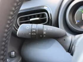 Toyota Yaris 1.5 Hybrid Dynamic | Keyless | Camera | Stoelverwarming thumbnail 13