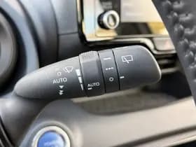 Toyota Yaris 1.5 Hybrid Dynamic | Keyless | Camera | Stoelverwarming thumbnail 14