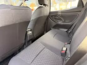 Toyota Yaris 1.5 Hybrid Dynamic | Keyless | Camera | Stoelverwarming thumbnail 15