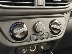 Hyundai I10 1.0 Comfort | Carplay | Camera | Cruise Control thumbnail 16