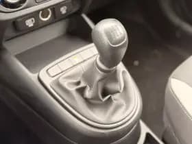 Hyundai I10 1.0 Comfort | Carplay | Camera | Cruise Control thumbnail 17