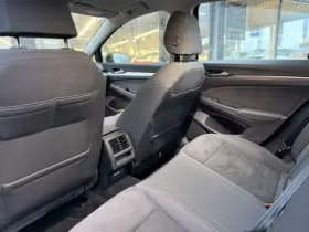 Volkswagen Golf Variant 1.5 eTSI Life Business | Virtual CP | Memory | Camera thumbnail 18