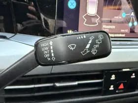 Volkswagen Golf 1.0 TSI Life | Navi | Camera | Adaptive cruise thumbnail 14