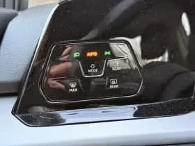 Volkswagen Golf 1.0 TSI Life | Navi | Camera | Adaptive cruise thumbnail 22