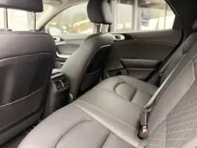 Kia XCeed 1.6 GDi PHEV Executive Line | Panoramadak | Navi | Camera thumbnail 17