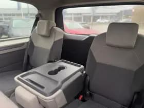 Volkswagen Multivan 1.4 eHyb. L2H1 Style 7p. | Panoramadak | Trekhaak | ACC thumbnail 8