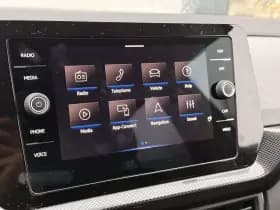 Volkswagen T-Cross 1.0 TSI Life Edition | Virtual | Keyless | Camera thumbnail 17
