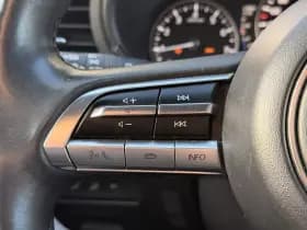 Mazda 3 2.0 SA-X 180PK Luxury i-Activ | Bose | Leer | 360 camera thumbnail 11