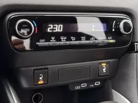 Mazda 2 Hybrid 1.5 Centre-line | Camera | Carplay | Stoelverwarming thumbnail 19