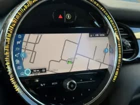 MINI Cooper Mini 1.5 Classic | Camden Edition thumbnail 18