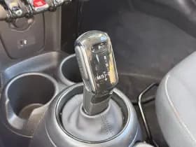 MINI Cooper Mini 1.5 Classic | Camden Edition thumbnail 20