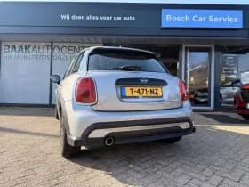 MINI Cooper Mini 1.5 Classic | Camden Edition thumbnail 5